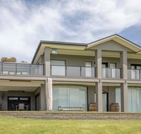 River Devine - Accommodation Mooloolaba