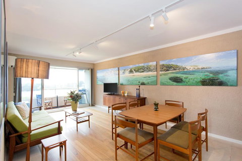 Riverside Arthouse - Accommodation Mooloolaba 1