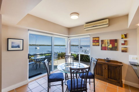Riverview Apartments 2.1 - Accommodation Mooloolaba 2