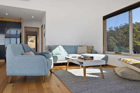 Rocky Ridge - L'Abode Accommodation - Accommodation Mooloolaba 2