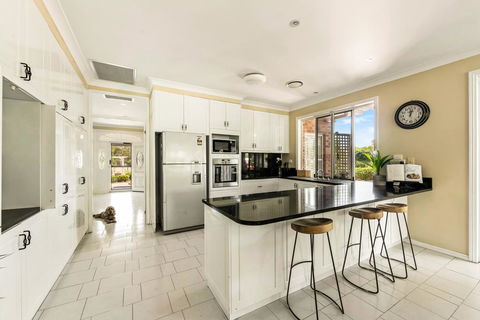 Saleview Estate - Accommodation Mooloolaba 2