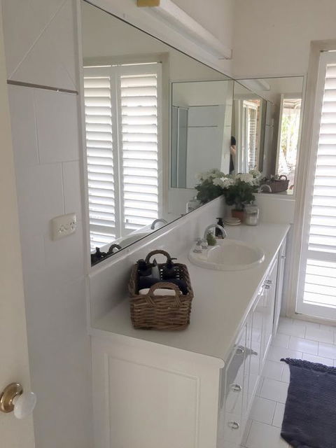 Saleview Estate - Accommodation Mooloolaba 3