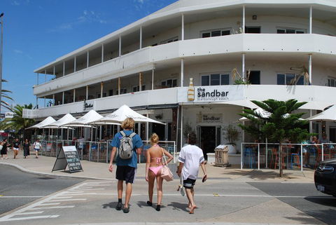 Scarborough Apartment - Accommodation Mooloolaba 2