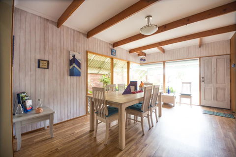 Sea J's, Brighton - Accommodation Mooloolaba 2