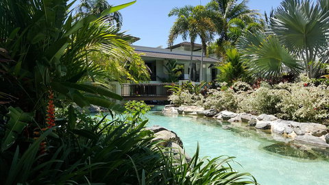 Sea Temple Port Douglas Luxury Penthouses - Swim Outs & Spa Apartments - Accommodation Mooloolaba 3