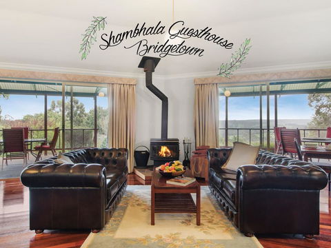 Shambhala Guesthouse - Accommodation Mooloolaba 0