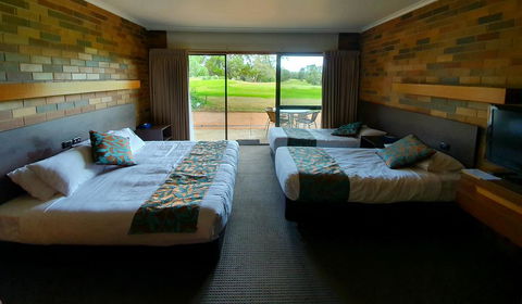 Shepparton Golf Motel - Accommodation Mooloolaba 2