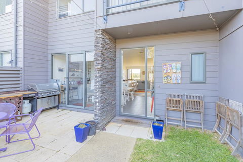 Shore To Relax - Family Or Corporate Bookings Only - Accommodation Mooloolaba 2
