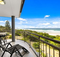 Shoreline Nine Penthouse With Ocean Views - Accommodation Mooloolaba