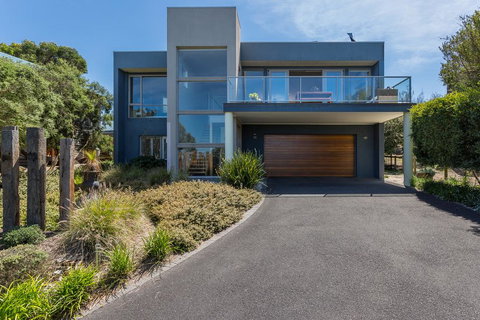 Sophisticated Contemporary Coastal Living With Sweeping Views In Cape Schanck - Accommodation Mooloolaba 2