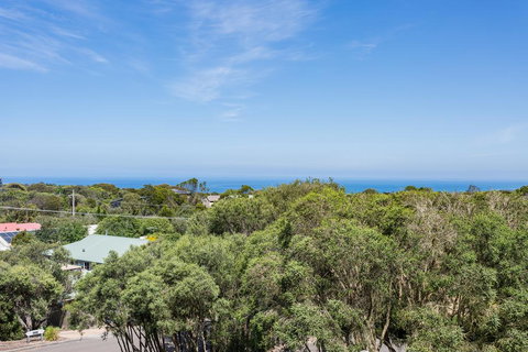 Sophisticated Contemporary Coastal Living With Sweeping Views In Cape Schanck - Accommodation Mooloolaba 1