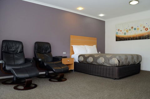 Sportsmans Motor Inn - Accommodation Mooloolaba 0