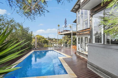 Spring Valley Luxury 42 - Accommodation Mooloolaba 0