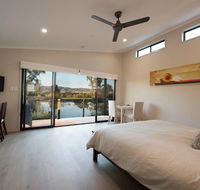 Still Earth - Accommodation Mooloolaba