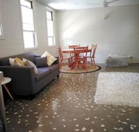 Stranded Nowhere to Stay Sanitised Apartment Sleeps 4 Netflix Wifi Pool - Accommodation Mooloolaba