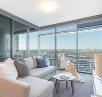 Stunning apt Nearby ANZ Stadium wt Free Parking - Accommodation Mooloolaba