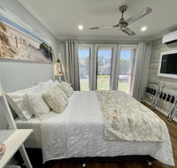 STYLISH UNIT - CLOSE TO DREAMWORLD - Accommodation Mooloolaba