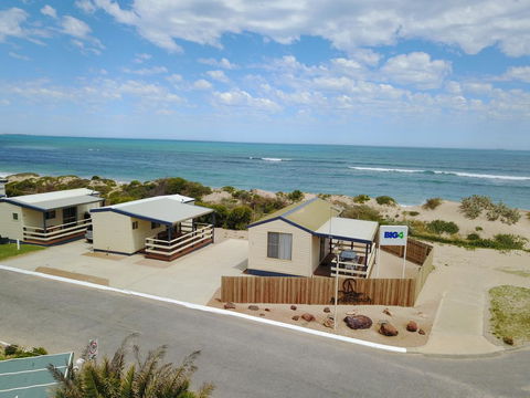 Sunset Beach Holiday Park - Accommodation Mooloolaba 0