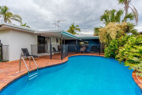 Sunyata Beach House - Rainbow Beach, Beachside Escape With A Pool, Pet Friendly And Wi-Fi - Accommodation Mooloolaba 0