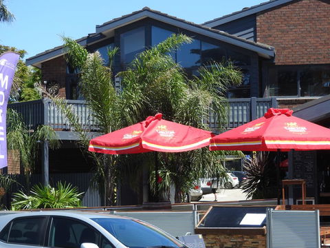 Surf City Motel - Accommodation Mooloolaba 1