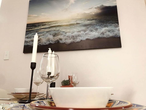 Sweet Dreams House & Big Garden & Near Station - Accommodation Mooloolaba 2