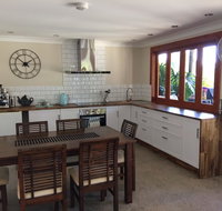 TAKURA HEIGHTS Modern Country Apartment with pool access - Accommodation Mooloolaba