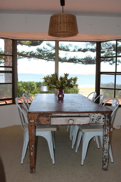 Tall Pines Beach House At Mount Dutton Bay (part Of Coffin Bay Waterways) - Accommodation Mooloolaba 2