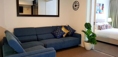 The Apartment Complex - Accommodation Mooloolaba 2