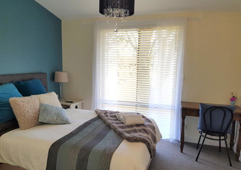 Birch Lane - Accommodation Mooloolaba 40