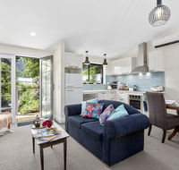 Birch Lane - Accommodation Mooloolaba