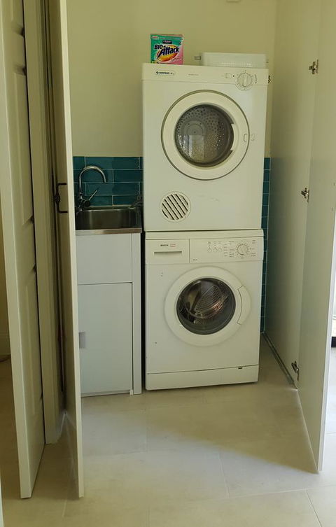 Birch Lane - Accommodation Mooloolaba 22