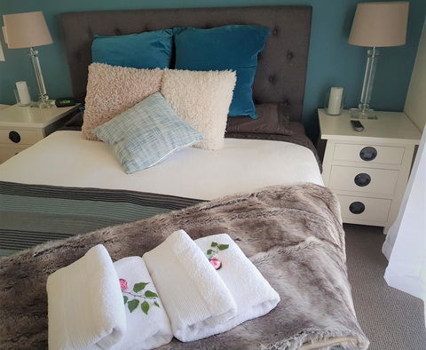 Birch Lane - Accommodation Mooloolaba 28