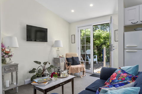 Birch Lane - Accommodation Mooloolaba 37