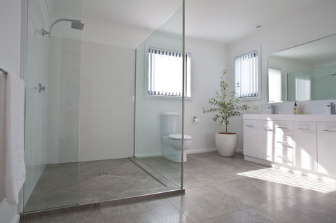 Pearl Hawley Beach - Accommodation Mooloolaba 18