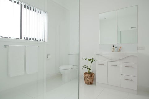 Pearl Hawley Beach - Accommodation Mooloolaba 29