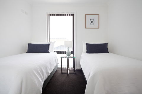 Pearl Hawley Beach - Accommodation Mooloolaba 16