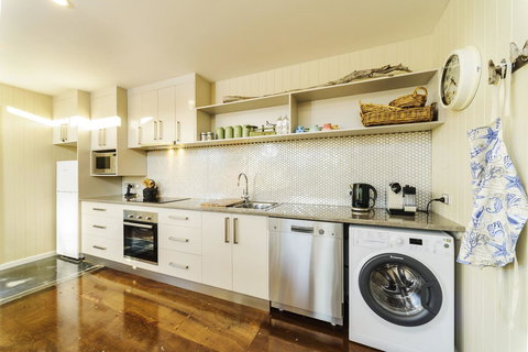 Coastal Pods Wynyard - Accommodation Mooloolaba 6