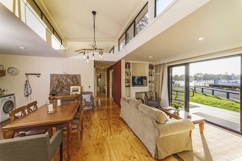 Coastal Pods Wynyard - Accommodation Mooloolaba 21