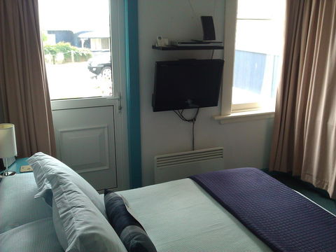 Freycinet Waters - Accommodation Mooloolaba 18