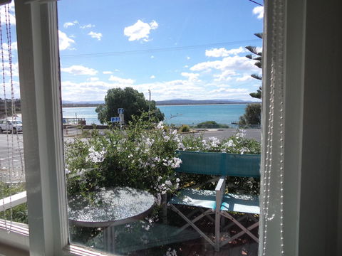 Freycinet Waters - Accommodation Mooloolaba 10