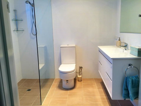 City Lights - Accommodation Mooloolaba 14