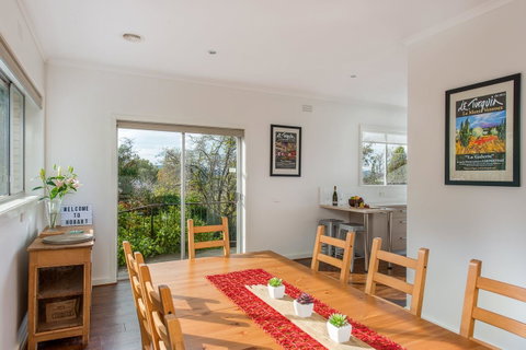 City Lights - Accommodation Mooloolaba 3