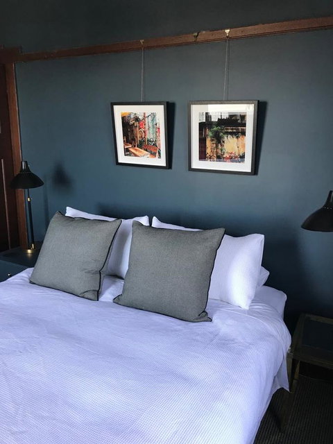 Devine Stays - Rupert #1 NOHO Art Apartment - Accommodation Mooloolaba 6