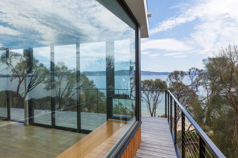 Blessington Beach Retreat - Accommodation Mooloolaba 0