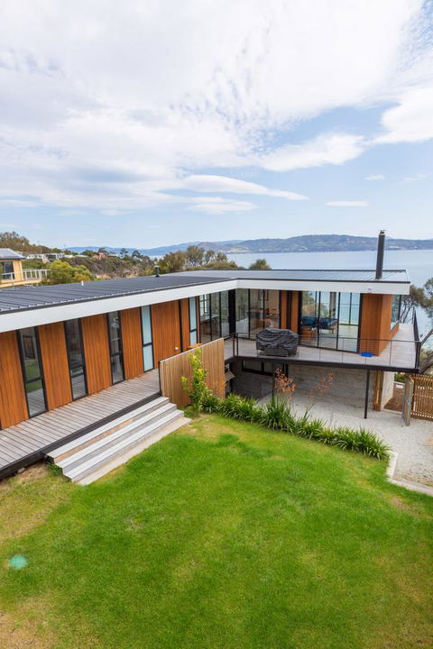 Blessington Beach Retreat - Accommodation Mooloolaba 39