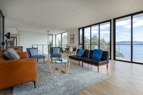 Blessington Beach Retreat - Accommodation Mooloolaba 2