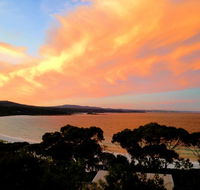 DOLPHIN LOOKOUT COTTAGE - amazing views of the Bay of Fires - Accommodation Mooloolaba