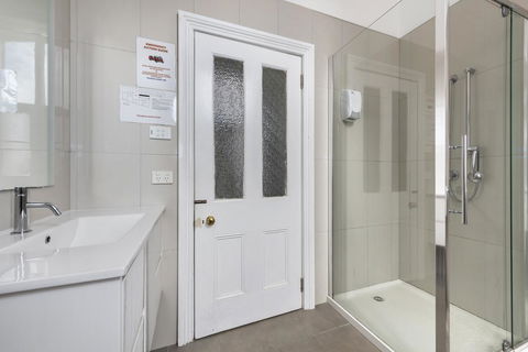 Empire Hotel Queenstown - Accommodation Mooloolaba 10