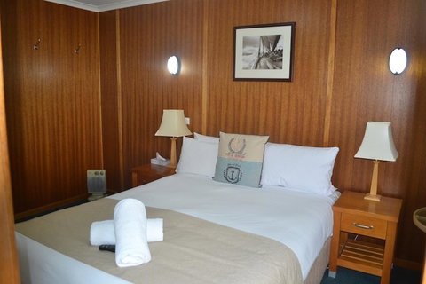 Point Lonsdale Guest House - Accommodation Mooloolaba 6