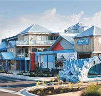The Island Accommodation - Accommodation Mooloolaba